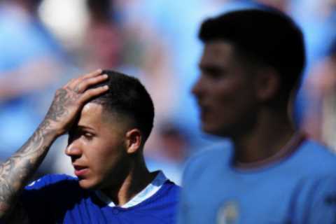 Enzo Fernandez rages at Chelsea team-mates as Sky Sports pundit is left feeling ‘sorry’ for ‘lost’..