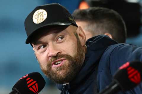 Tyson Fury scouring Australia for next fight venue as he reveals plans to take on Usyk and other..
