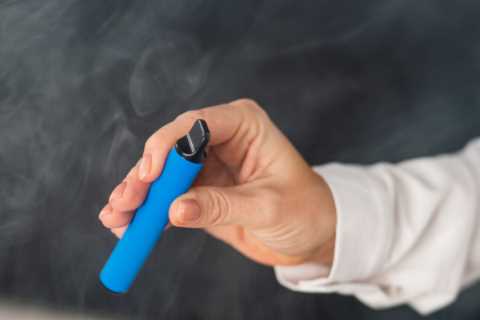 Urgent vape warning as cheap fakes ‘contain dangerous levels of toxic metals linked to brain damage ..