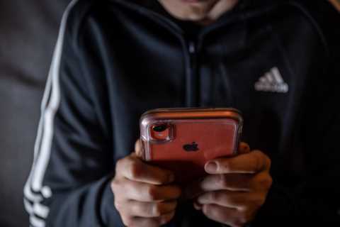 What to Know About Limiting Your Child’s Screen Time