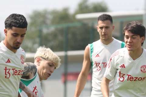 Forgotten Man Utd wonderkid trains with first-team for Fulham finale as fans beg Erik ten Hag to..