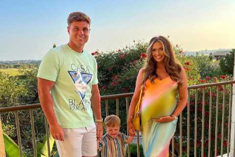 Inside Charlotte Dawson’s last holiday as a family of three to Portugal as she prepares to give..