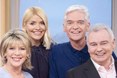 Eamonn Holmes launches fresh scathing attack on Phillip Schofield as he blasts star for ‘telling..