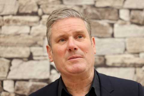 Minister hits out at Sir Keir Starmer for failing to condemn abuse from foul-mouthed Labour..