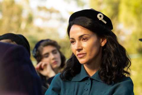 BBC viewers all have same complaint about Michelle Keegan series Ten Pound Poms