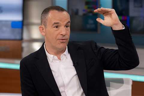 Martin Lewis reveals handy trick to extend and triple your Tesco Clubcard points before £15m expire