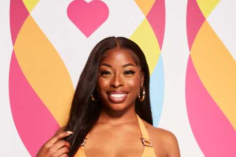 Love Island reveals stunning Irish estate agent from Dublin as latest villa star