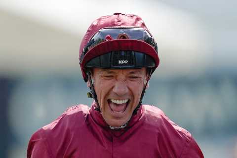 What horse is Frankie Dettori riding in the 2023 Epsom Derby?