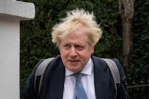 Boris Johnson has deadline to handover Covid diaries extended – as ministers gear up for court clash