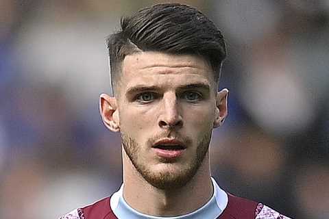 Man Utd and Arsenal in huge transfer boost with ‘Declan Rice to REJECT Bayern Munich as he reveals..