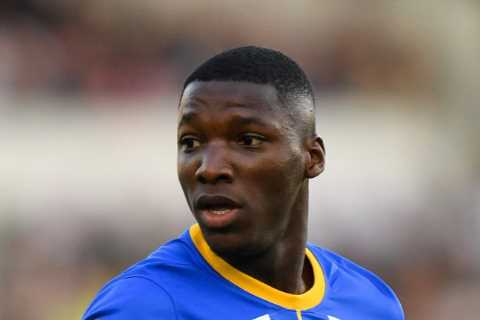 Moises Caicedo ‘agrees terms’ over Premier League transfer as Arsenal and Chelsea battle it out for ..