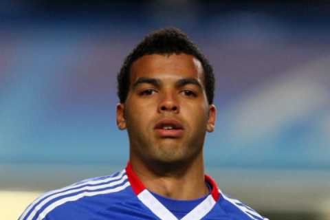 Forgotten Chelsea wonderkid reveals he’s now homeless aged 32 after misdiagnosed knee injury and..