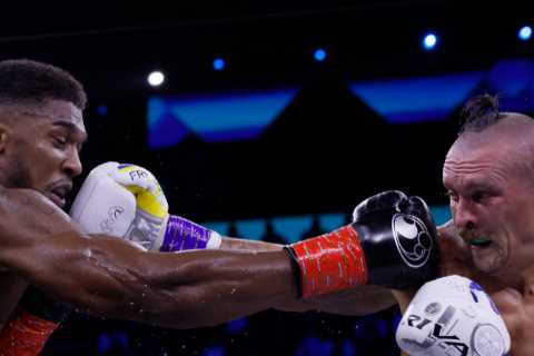 Anthony Joshua passionately defended by ex-opponent Oleksandr Usyk who says critics ‘have no right’ ..