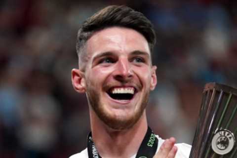 ‘He’s just so silky’ – West Ham star Declan Rice names Liverpool midfielder Thiago Alcantara as..