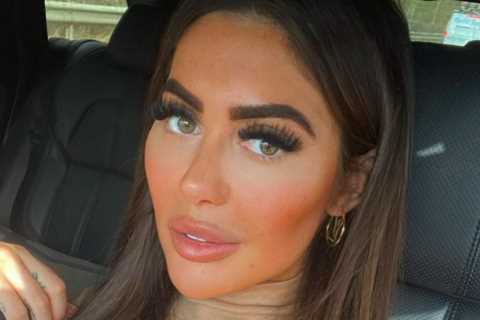 Chloe Ferry looks different as she reveals her REAL lips after ditching mega-pout and shocks fans..