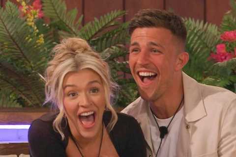 Love Island fans share fears for Molly Marsh and beg her to ditch Mitchel Taylor