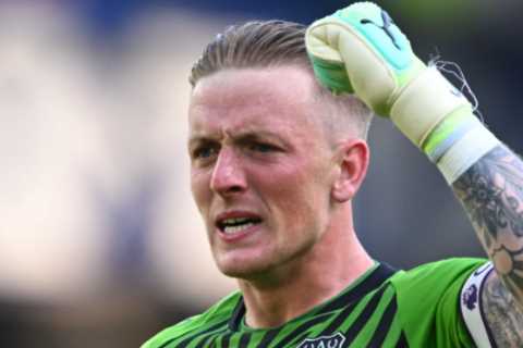Man Utd to make bid for Jordan Pickford after dropping transfer interest in alternative Premier..