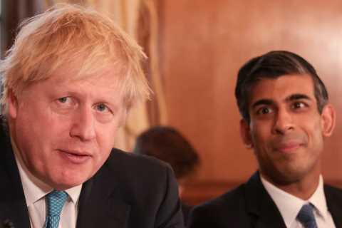 Boris Johnson hits back after Rishi Sunak accuses him of trying to bend the rules over honours list