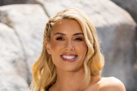 Selling Sunset star Heather Rae El Moussa stuns in bikini from her own range just months after..