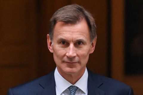 Jeremy Hunt orders review into public sector efficiency to boost productivity