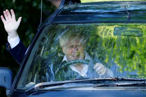 Boris Johnson spotted on run with dog as he ‘failed to tell Nadine Dorries her peerage was rejected ..