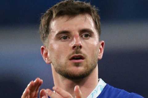 Man Utd ‘have Mason Mount transfer bid REJECTED after offering just HALF of Chelsea’s sky-high..