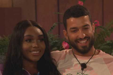Love Island fans slam ‘real game player’ claiming she’s FAKING relationship to stay on show