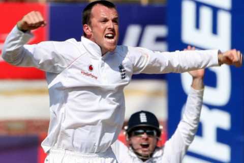 Stuart Broad hit back with ‘greatest sledge ever’ at Mitchell Johnson in Ashes clash after vile..