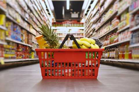Know your Saturday steals from your Monday markdowns – with our guide to weekly shopping