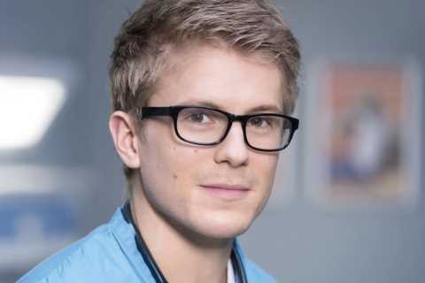 Casualty star reveals real reason he quit the medical drama