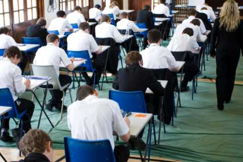 Teachers must not let pupils change gender without telling parents, says Rishi Sunak
