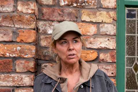 Brookside legend looks unrecognisable as she joins Coronation Street as a heroin addict