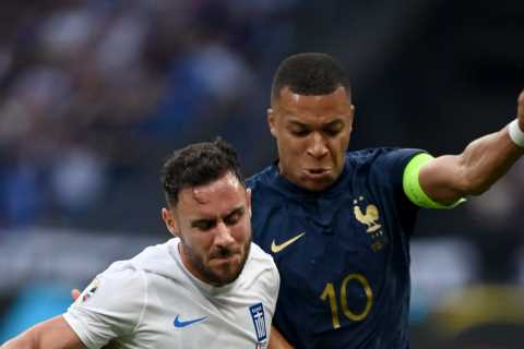 Fans amazed as forgotten Premier League star ‘bullies’ Mbappe as they ask ‘since when did he play..