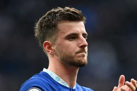 Fuming Man Utd fans convinced club will get ‘fleeced’ for Mason Mount transfer after incredible..