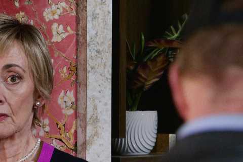 Elaine Jones makes a shocking discovery about Stephen Reid in Coronation Street