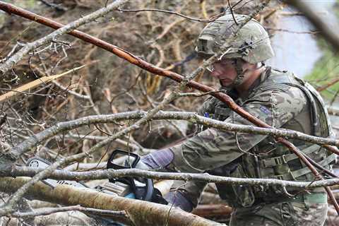 The British Army is on manoeuvres to hire 10,000 new troops this year – and there’s a role for you