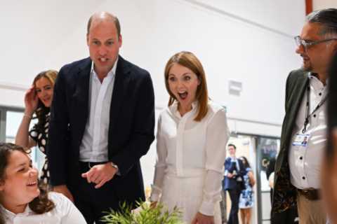 ﻿Prince William hugs Geri Horner as he calls £500k anti-homelessness scheme a ‘legacy’ to his mother