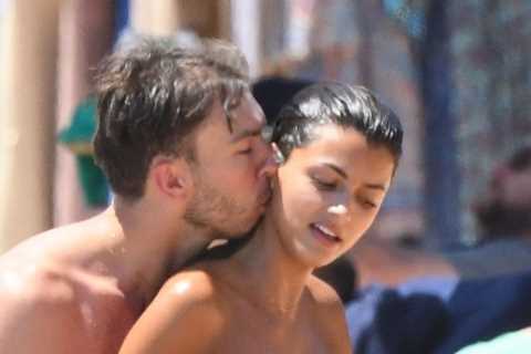 F1 star Pierre Gasly packs on the PDA with stunning Wag Francisca Cerqueira Gomes as pair frolic on ..