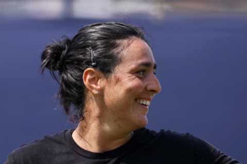 Women’s tennis star highlights major concern with Wimbledon’s new underwear rule set to come in for ..