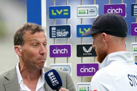 Who is Sky Sports commentator Mike Atherton’s wife Isabelle and how many kids do they have?