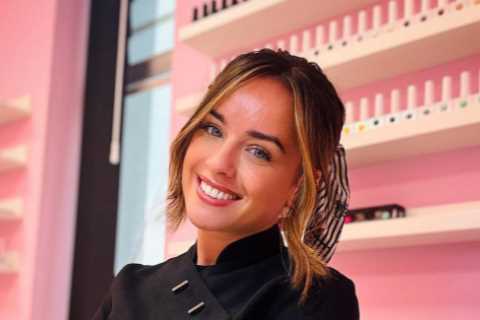 Coronation Street star reveals she’s gone back to very normal day job eight years after quitting..