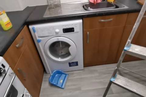 I’m the Queen of Bargains &amp; transformed my council house kitchen for £48 from Wilko buys –..