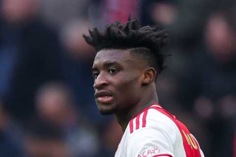 Ajax name price for Man Utd transfer target Mohammed Kudus – but Premier League rivals are leading..