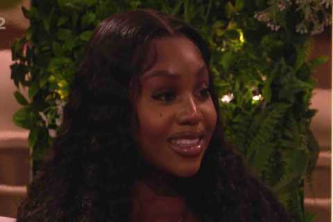 Love Island fans spot sign that ‘proves’ Zach doesn’t fancy Whitney – did you see it?
