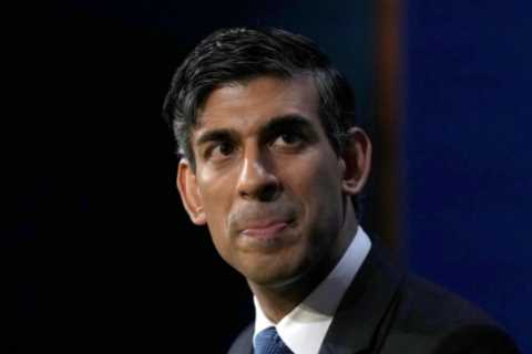 Rishi Sunak insists he will do ‘what is necessary’ to fight Rwanda court ruling and vows ‘we decide ..