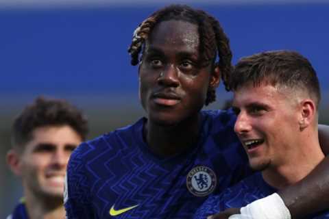Chelsea star drops heartbroken tweet after Mason Mount seals £60m Man Utd transfer