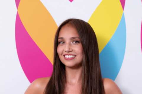 Premier League legend Dennis Wise hatches plan to make daughter Amber a £1m star after Love Island
