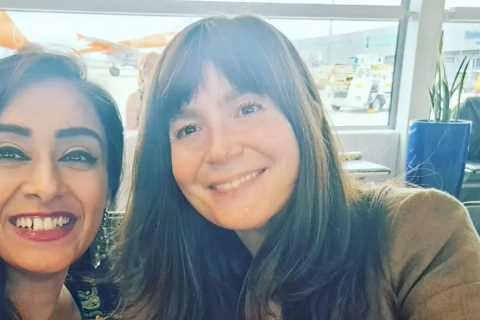 Antiques Road Trip’s Roo Irvine and Natasha Raskin Sharp are worlds away from show as they pose for ..