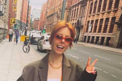 Stacey Dooley mum shamed by cruel trolls as she shows off new pram