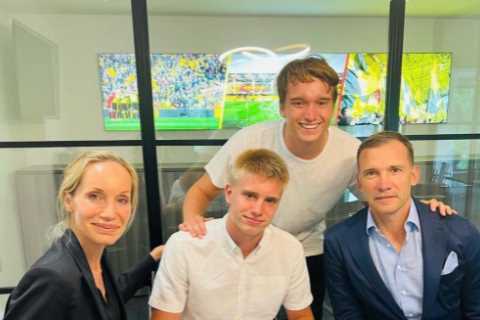 Ex-Chelsea star’s son, 16, joins Watford… years after dad scored against them and announced his..
